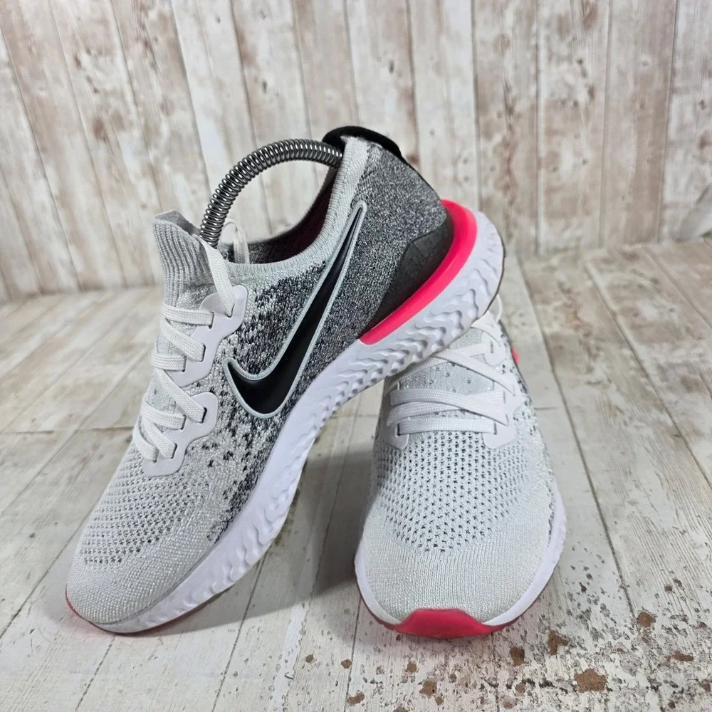 Nike Epic React Flyknit 2 Womens 9 Grey Pink Running Shoes BQ8927-103